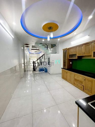 Hình ảnh Bán nhà mặt tiền Bùi Văn Ba 96m2 chỉ 12 tỷ 3