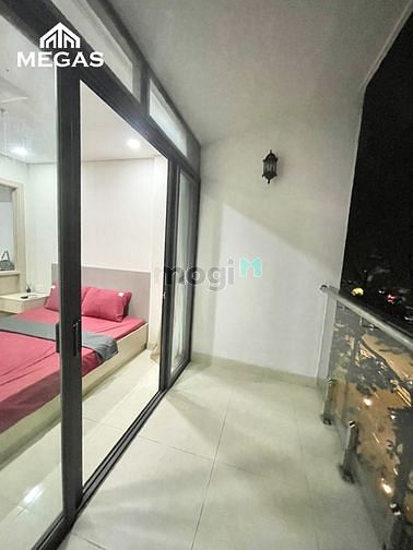 Hình ảnh CHDV 1 Phòng ngủ - FULL nội thất - Ban công ngay Etown Cộng Hòa