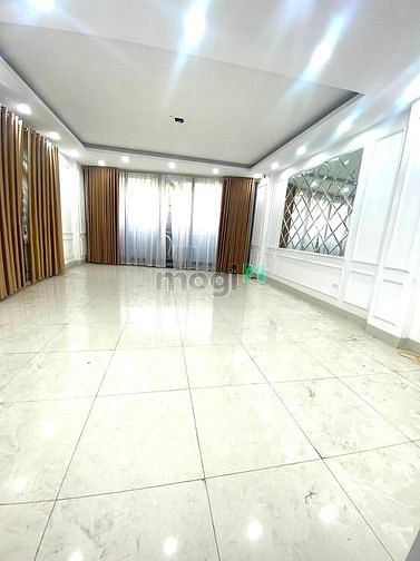 Hình ảnh Cho thuê nhà ngõ ô tô đỗ cửa