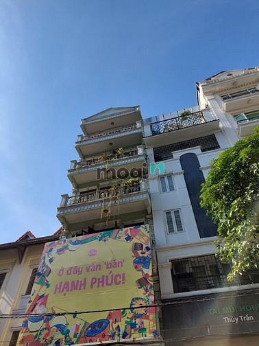 Hình ảnh Nhà 7 tầng - thang máy - thông sàn - hầm xe - Tôn Đức Thắng Đống Đa