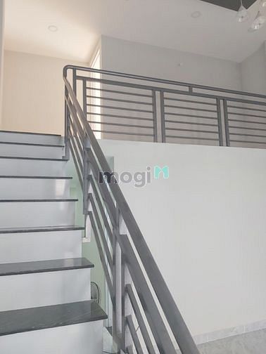 Hình ảnh Tây Hoà, Phước Long A, 60m2, 2 tầng, Chỉ 2,85 Tỷ.