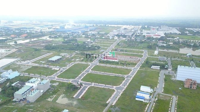 Hình ảnh Bán 30 Nền Đất Thổ Cư Ngay Chợ Long Cang.