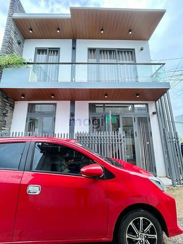 Hình ảnh Bán nhà lầu hoàn công hẻm 44 CMT8