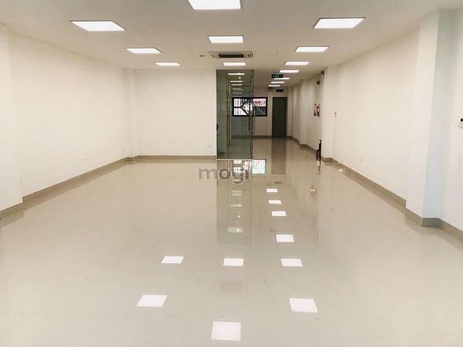 Hình ảnh Cho thuê nhà mặt phố trần cung 75m2x6T, thông sàn, thang máy