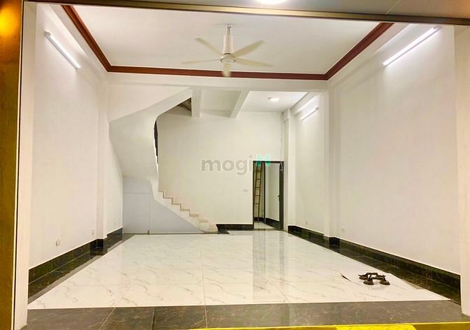 Hình ảnh Cho thuê LK sát Văn phú 63m2, 5 tầng, 8 phòng, 11triệu
