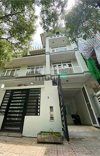 Hình ảnh Cho thuê biệt thự kdc sadeco ven sông tân phong quận 7