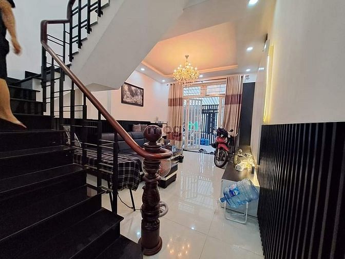 Hình ảnh Bán nhà Hoàng Bật Đạt, Phường 15, Tân Bình, 60m2 chỉ 4,5 tỷ.