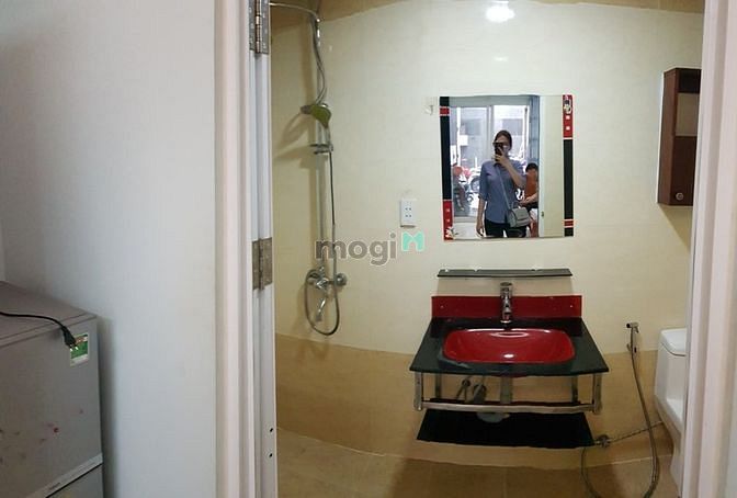 Hình ảnh Cho thuê phòng tại 372 cmt8, p10, quận 3 CHO THUÊ PHÒNG