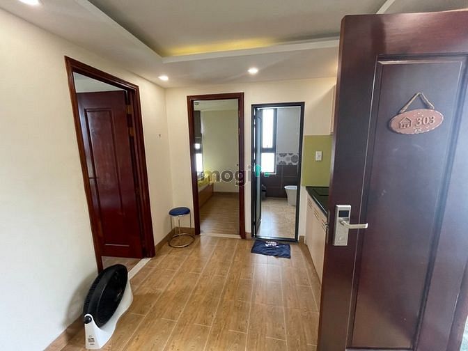 Hình ảnh Cho Thuê căn 2 phòng ngủ ngay cmt8 trung tâm quận 10