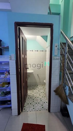 Hình ảnh CỰC PHẨM SAIGON Nhà Trần Quang Diệu Q3 51m2 2ty010 SHR