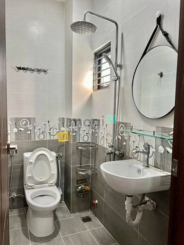 Hình ảnh Cho thuê nhà Phan XIch Long p2 Phú Nhuận