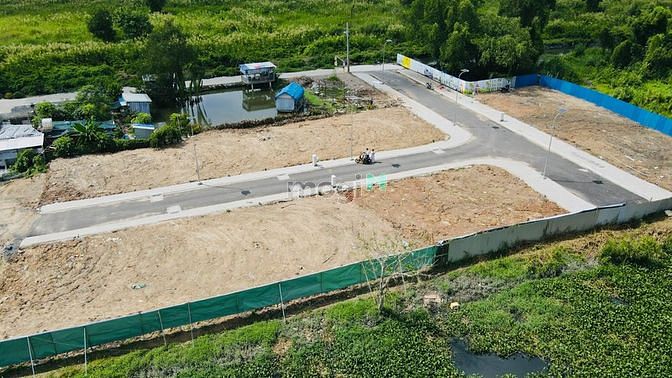 Hình ảnh Cần bán lô đất Trung Tâm SG Gấp giá RẺ