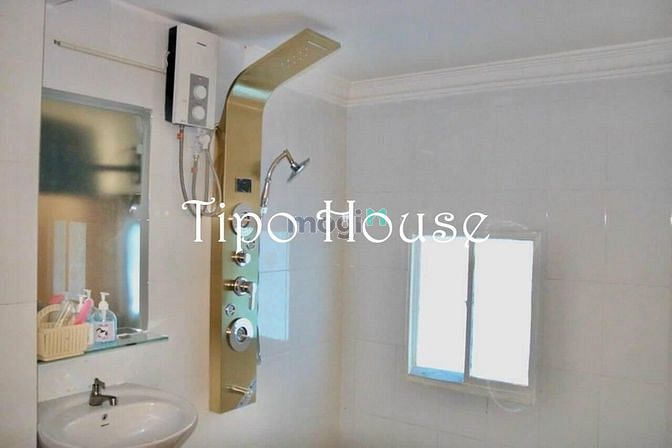 Hình ảnh toà nhà đang kinh doanh khách sạn 2MT Sư Vạn Hạnh