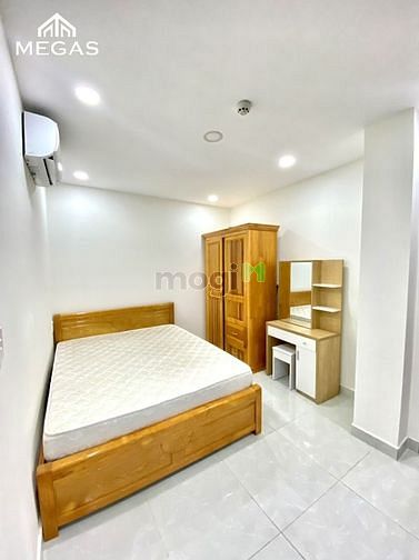 Hình ảnh Cho Thuê Căn Hộ Penthouse Ban Công Lớn Ngay THPT Phan Đăng Lưu