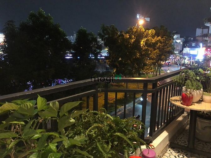 Hình ảnh Phòng ban công cực chill view bờ sông Hoàng Sa Q.3