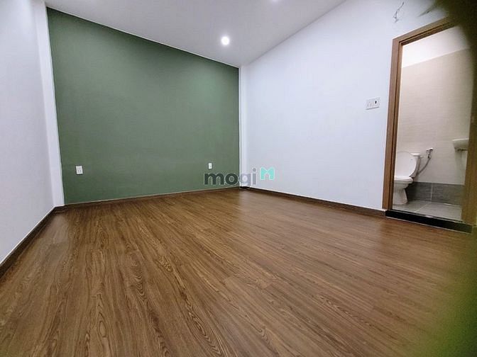 Hình ảnh 4.35 tỷ, nhà 2 lầu đúc, 2Pn, 3wc, 80m2 Sử dụng. Hẻm thoáng.