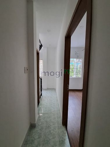 Hình ảnh 4.35 tỷ, nhà 2 lầu đúc, 2Pn, 3wc, 80m2 Sử dụng. Hẻm thoáng.