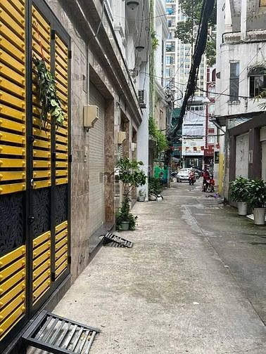 Hình ảnh Hẻm Xe Hơi Phú Nhuận...73M2 3Lầu