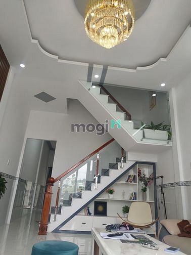 Hình ảnh Bán gấp nhà bình chánh sổ riêng