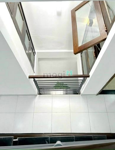 Hình ảnh QUÁ ĐẸP LUÔN Nhà Bông Sao Q8 53m2 2ty050 SHR