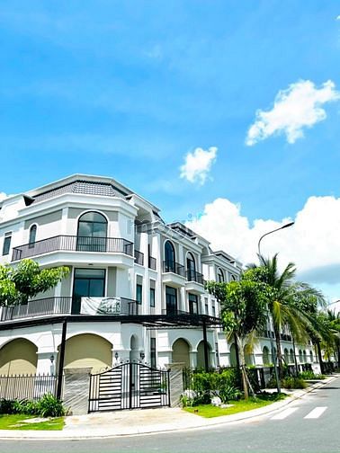 Hình ảnh Dãy nhà phố Trần Anh La Villa Long An