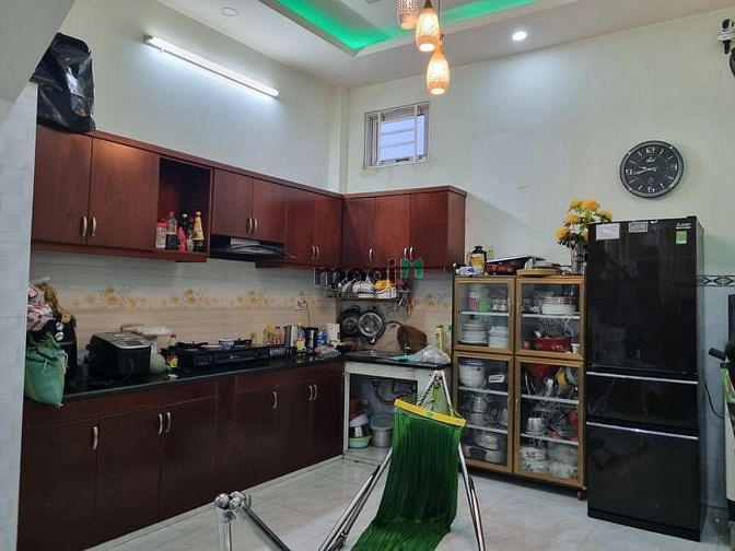 Hình ảnh Bán Nhà Tỉnh lộ 10 Bình Tân, Hẻm Xe Hơi 2 Tầng
