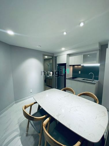 Hình ảnh Trống phòng nội thất cao cấp gần trường Hutech