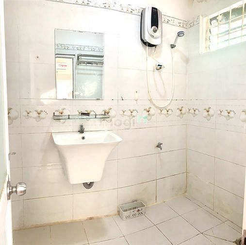 Hình ảnh 1pn_Cửa sổ lớn_full nội thất_quận3