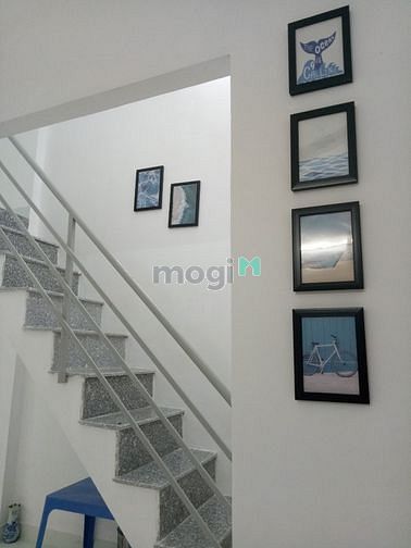 Hình ảnh NHÀ MỚI ĐẸP Ở LIỀN - ngang hơn 5m - 3pn - SHR vuông vức