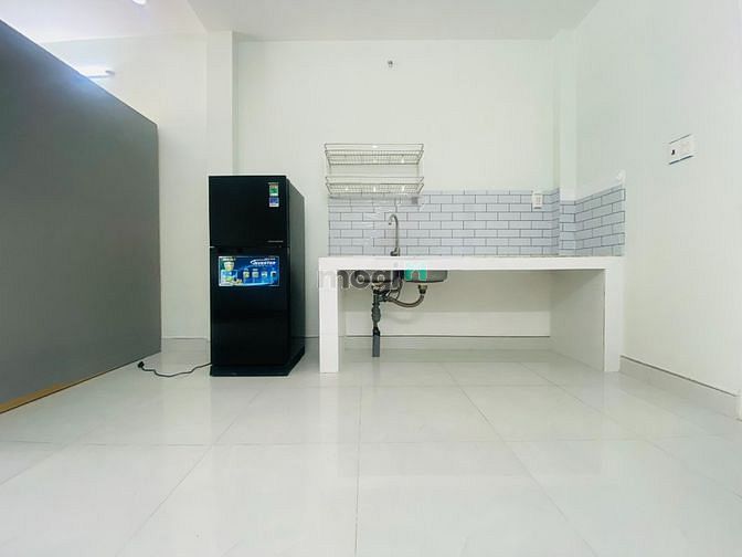 Hình ảnh Trống PHòng ban công siêu đẹp Lê Văn Sỹ