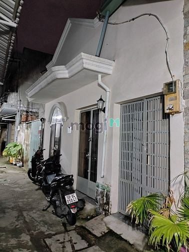 Hình ảnh NHÀ MỚI ĐẸP Ở LIỀN - ngang hơn 5m - 3pn - SHR vuông vức