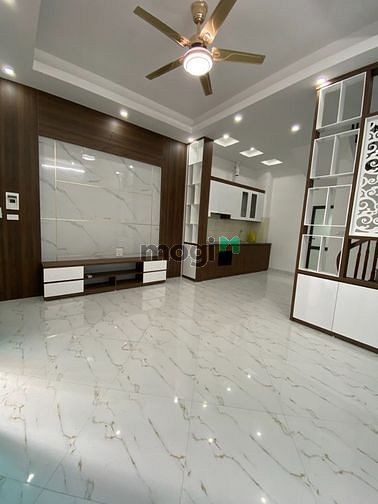 Hình ảnh Cần cho thuê nhà ngõ Thái Hà- Q.Đống Đa - Hà Nội.
