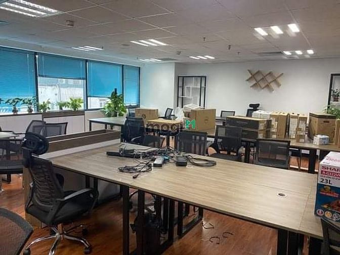 Hình ảnh CHO THUÊ BIỆT THỰ Hoàng Quốc Việt - DT ĐẤT 200m2 - XD 100m2 ,4 Tầng
