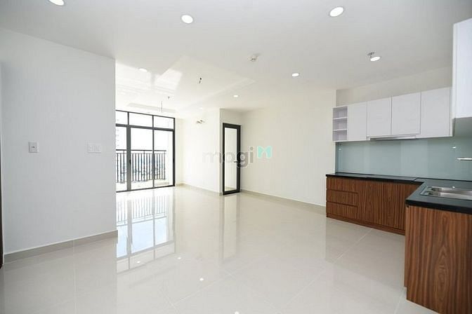 Hình ảnh Bán Trang Chủ MB66.COM / Đăng Ký Tặng 66K phú đông Premier, 2,45 tỷ, có sổ, 70m2, view Đông Nam