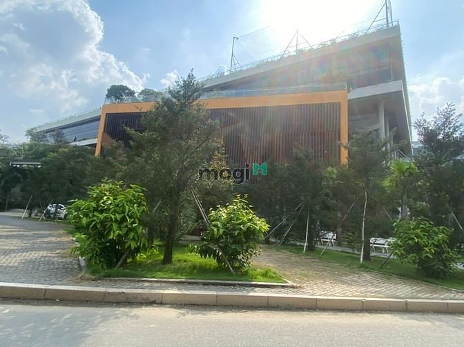 Hình ảnh Cho thuê nhà đẹp đối diện đại học Văn Lang (ảnh thật 100%)