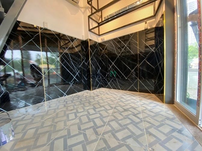 Hình ảnh Bán nhà mặt tiền đườn Phạm Văn Đồng Thủ Đức