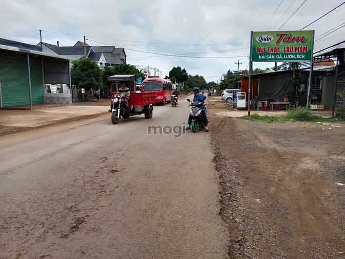 Hình ảnh Bán đất gần trung tâm lộc Ninh