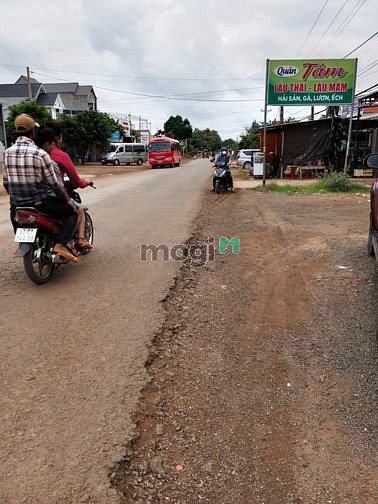 Hình ảnh Bán đất gần trung tâm lộc Ninh