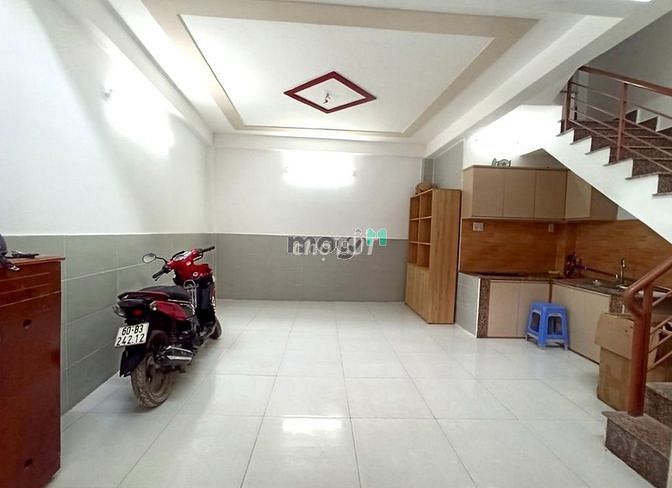 Hình ảnh Bán nhà hẻm 4m hẻm số 58 Tôn Thất Thuyết P16 Q4