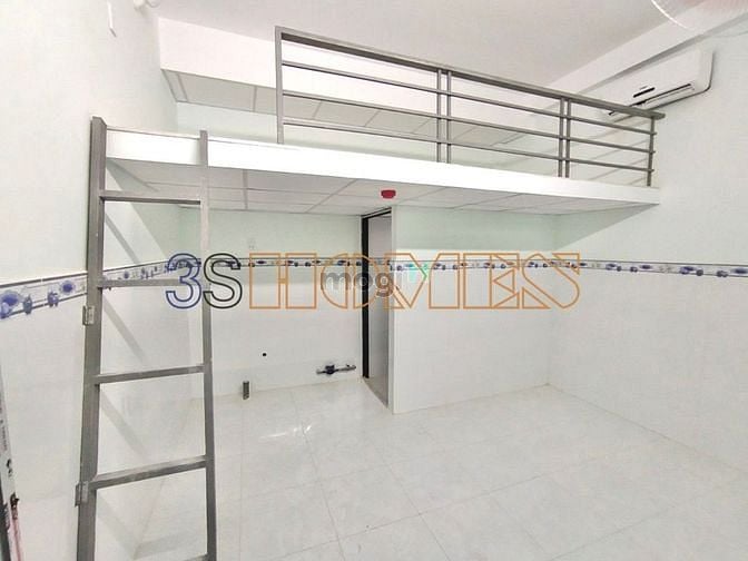 Hình ảnh Cho thuê Phòng có gác, có máy lạnh, 25m2, gần chợ, đường số 8, BHH A