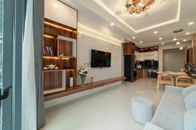 Hình ảnh Cho thuê CH Emerald ,2pn 2vs ,view hồ bơi. Nội thất full ,vào ở ngay.