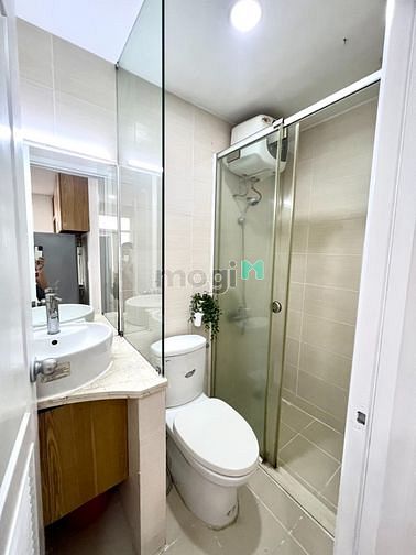 Hình ảnh Cho thuê sky garden 2 pn , 2wc full nội thất giá 13 triệu