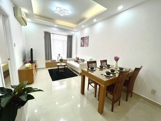 Hình ảnh Cho thuê sky garden 2 pn , 2wc full nội thất giá 13 triệu