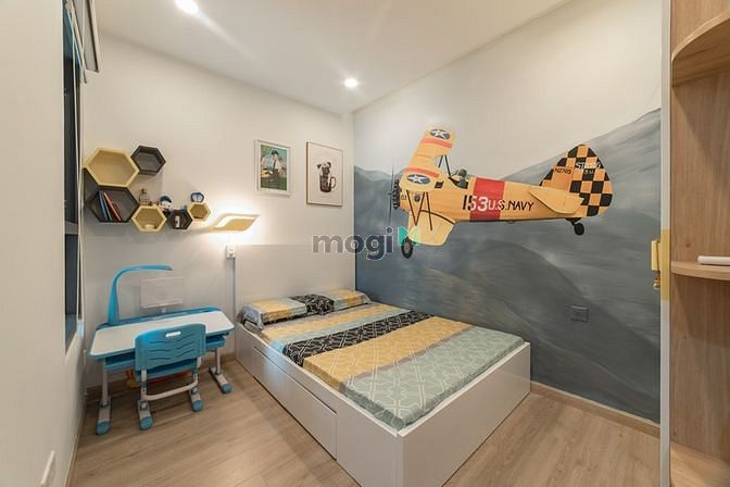 Hình ảnh Cho thuê CH Emerald ,2pn 2vs ,view hồ bơi. Nội thất full ,vào ở ngay.