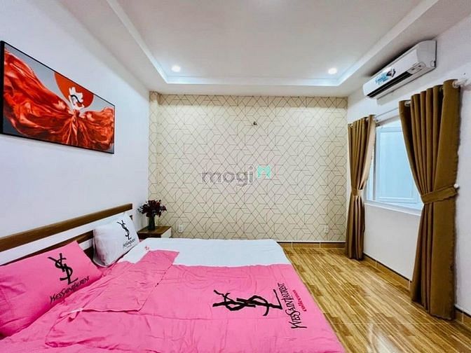 Hình ảnh Cho thuê căn nhà mặt tiền mới, đẹp đường Hà Huy Giáp, Quận 12