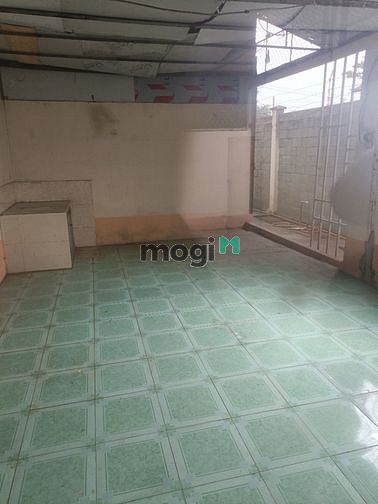 Hình ảnh Cho thuê xưởng dt 950m2 giá 60tr Đỗ Văn Dậy Đường container