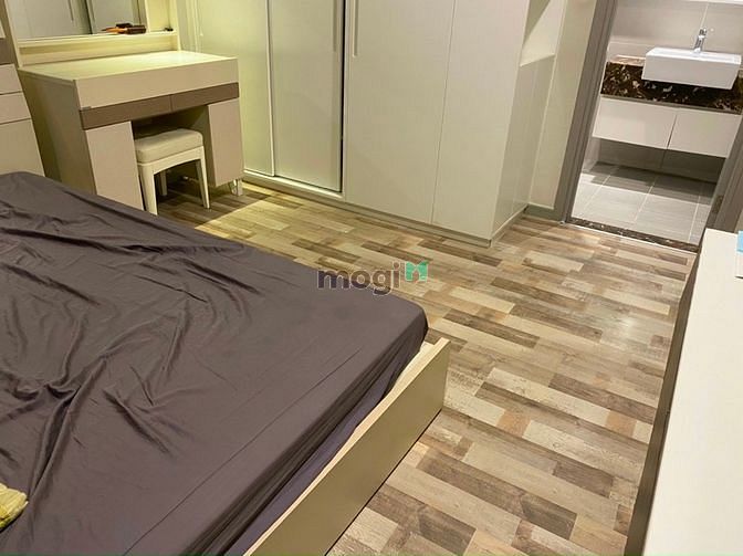 Hình ảnh Chuyển nhượng 2PN 2WC full đồ Q4 giá 4.250 tỷ