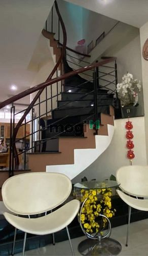 Hình ảnh Nhà đẹp 76m2 -1 trệt 2 - phường Bình Trưng Tây - Quận 2 Lê Văn Thịnh
