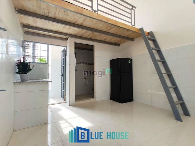 Hình ảnh Phòng gác cao giờ tự do có máy giặt chung