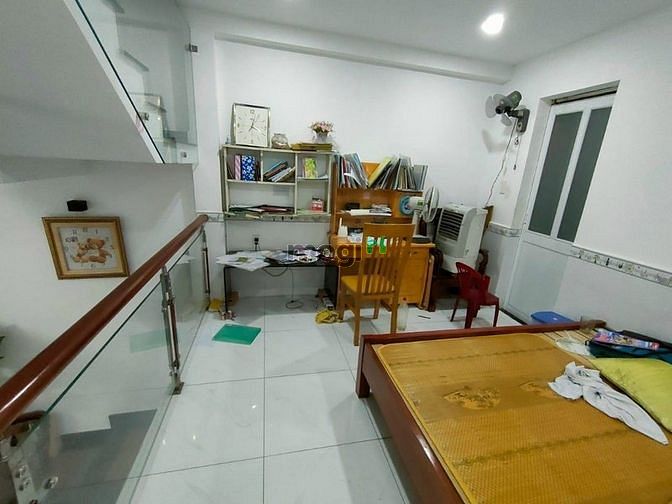 Hình ảnh 48m2- 3 tầng- Nhỉnh 4 Tỷ - TKTQ - Bình Tân